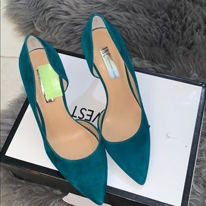 International concepts (INC) 👠 turquoise pumps